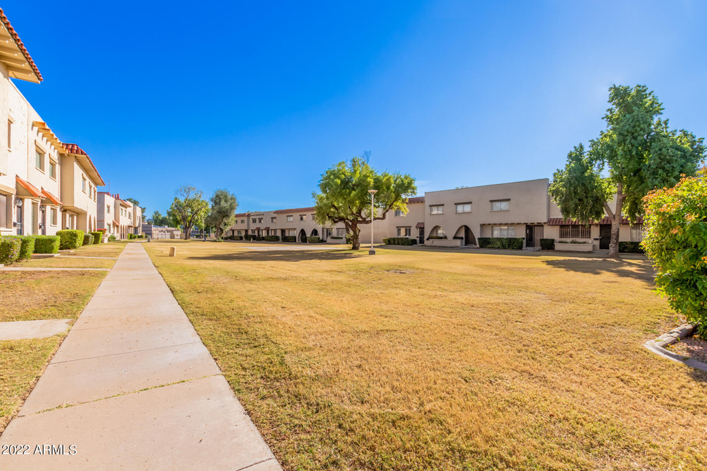 6937 E Osborn Road - Photo 21