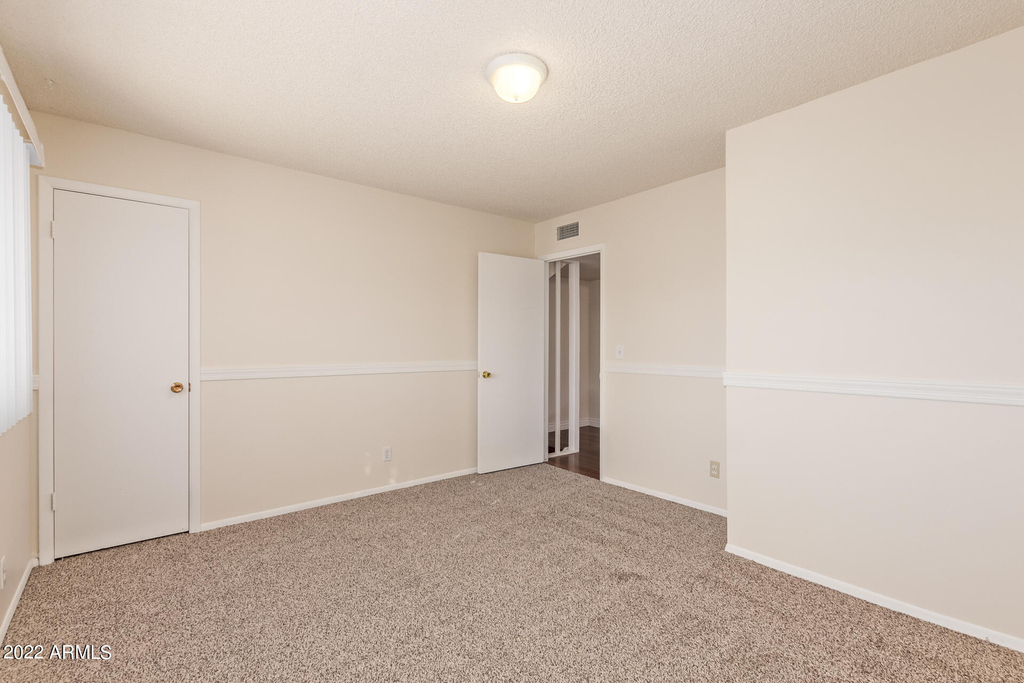 6937 E Osborn Road - Photo 15