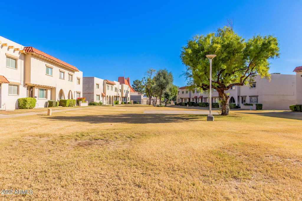 6937 E Osborn Road - Photo 19