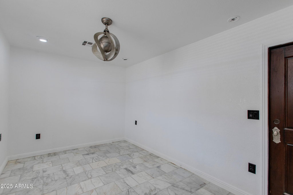 3423 N 14th Street - Photo 9