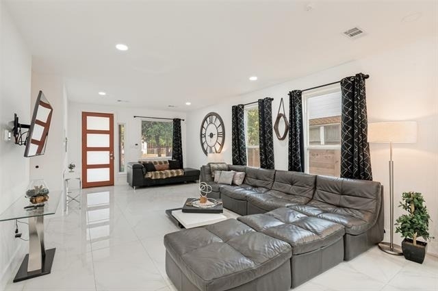 3314 Herbert Street - Photo 1