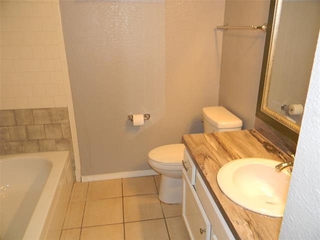 7024 Crosstimbers Lane - Photo 14
