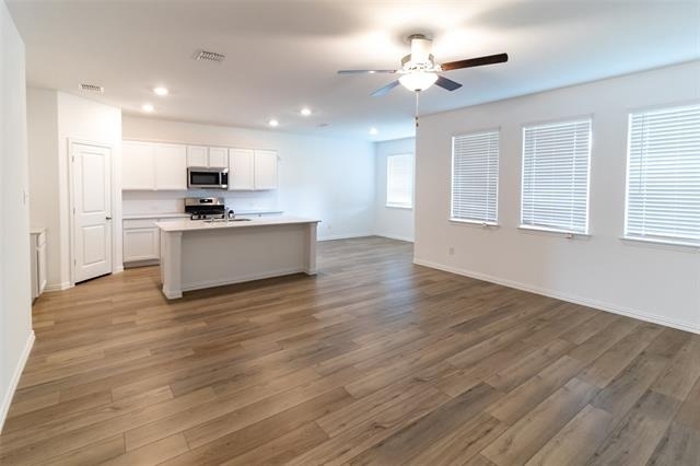 1837 Lake Grove Drive - Photo 11