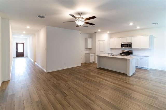 1837 Lake Grove Drive - Photo 10