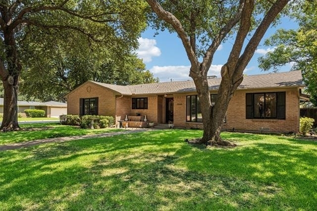 3566 Princess Lane - Photo 1