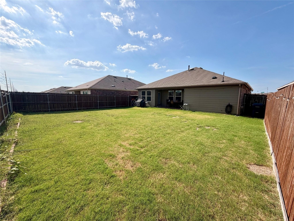 1408 Skyline Drive - Photo 27