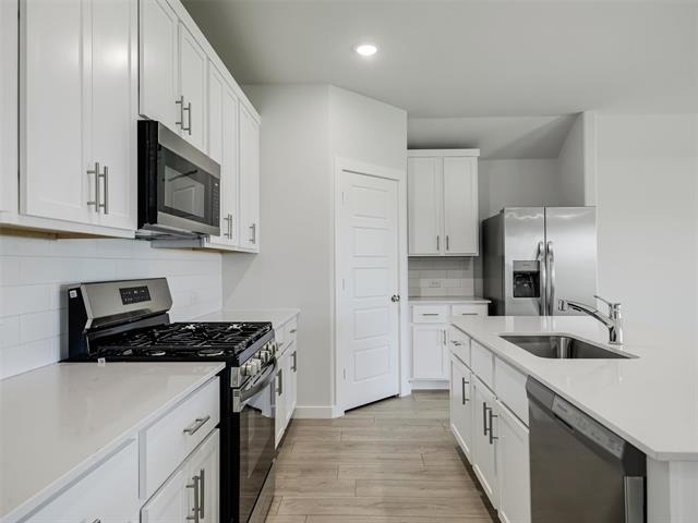 1136 Del Rio Drive - Photo 4