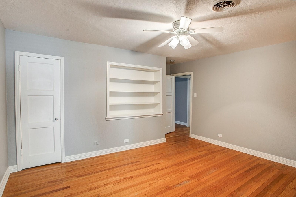 3233 Colgate Avenue - Photo 8