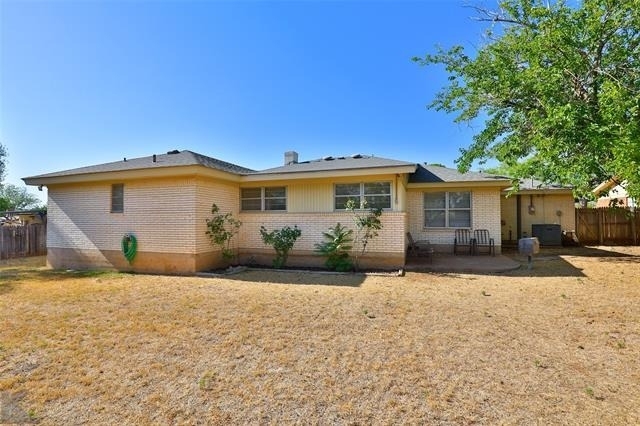 2810 Arrowhead Drive - Photo 32