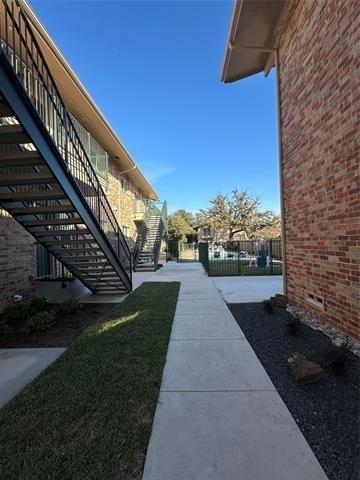 11232 Park Central Place - Photo 17