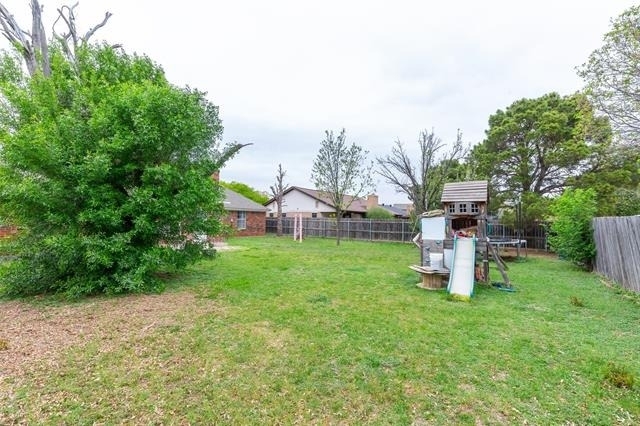 857 Chaucer Drive - Photo 27