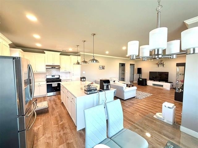 402 Coyote Creek Drive - Photo 5