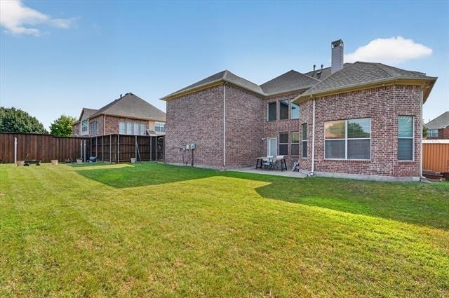 822 Shadybrook Drive - Photo 11