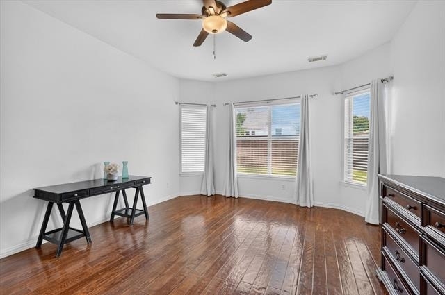 822 Shadybrook Drive - Photo 5