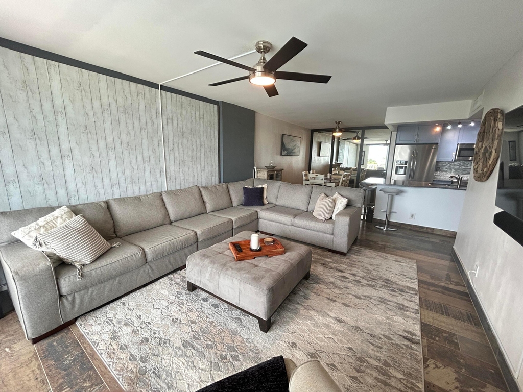1009 N Ocean Boulevard N - Photo 2