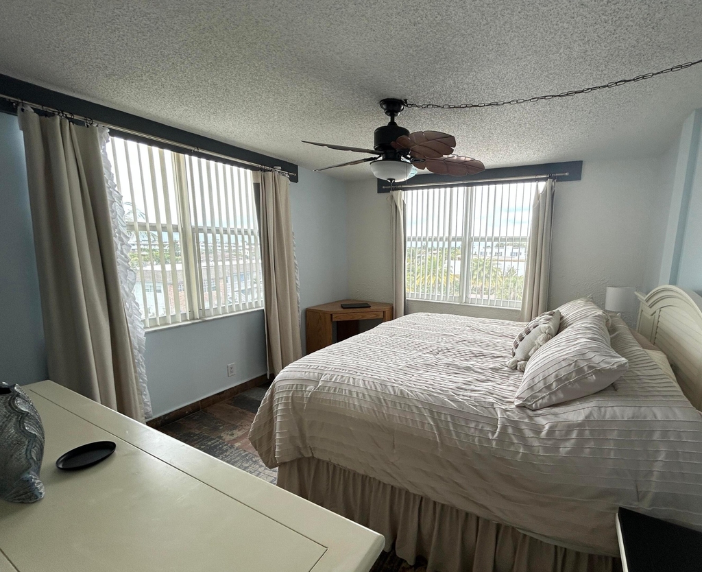 1009 N Ocean Boulevard N - Photo 13