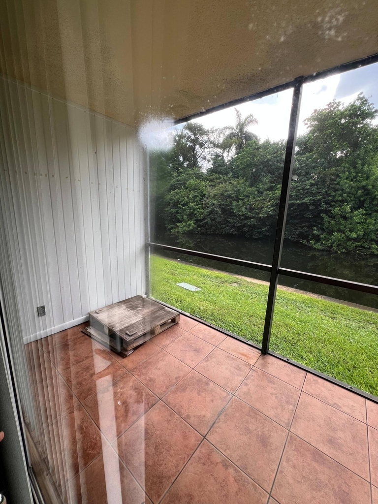 105 Royal Park Drive - Photo 5