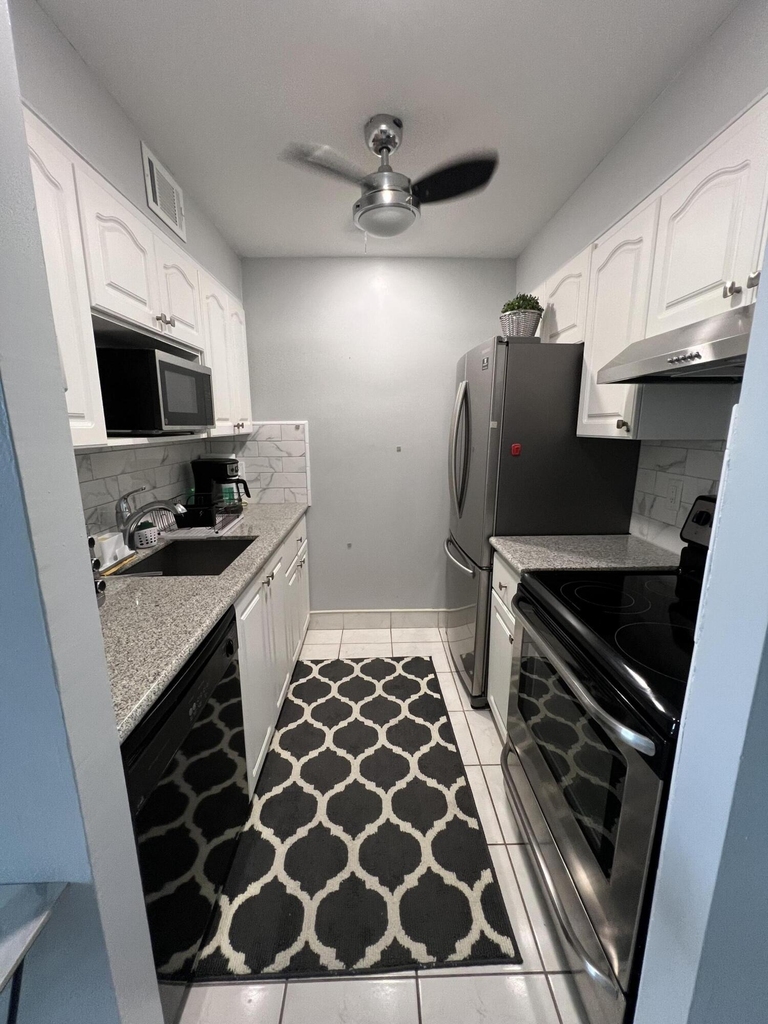 111 Briny Avenue - Photo 5