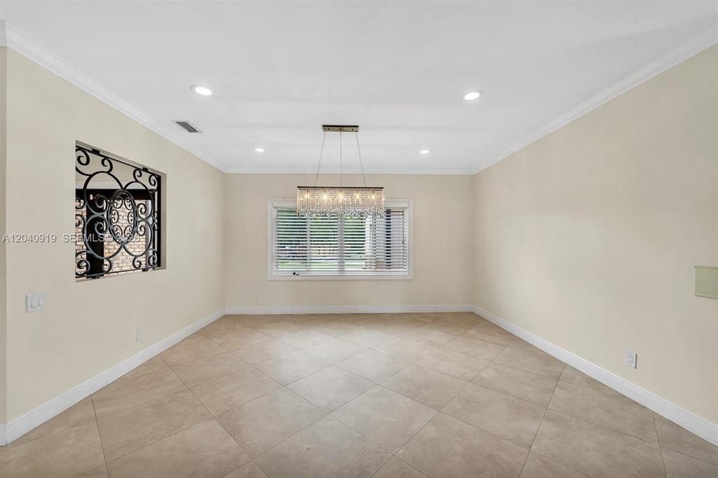 4920 Sw 170th Avenue - Photo 5