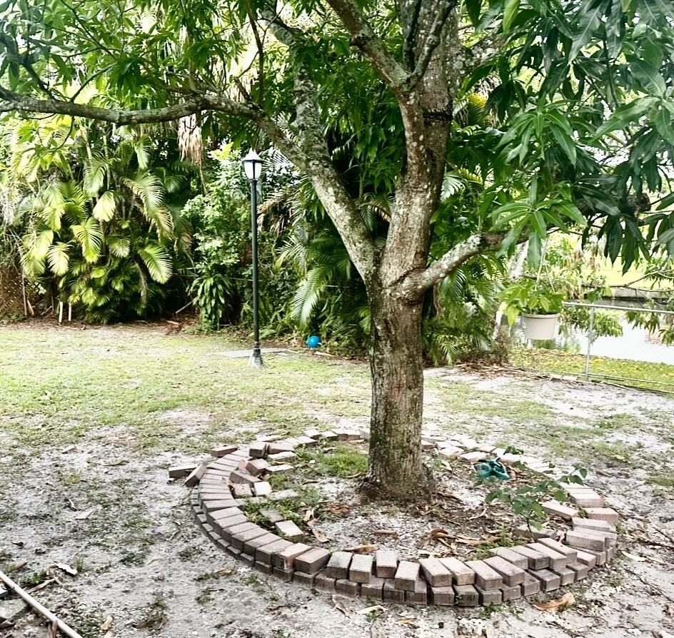 7714 Sw 8th Court - Photo 11