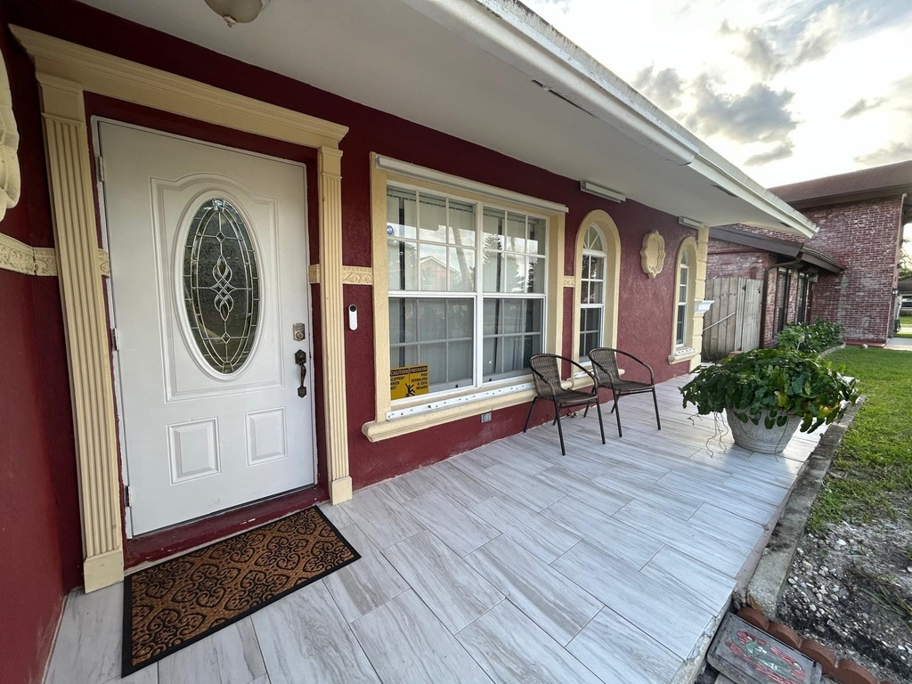 7526 Sw 7th Court - Photo 14