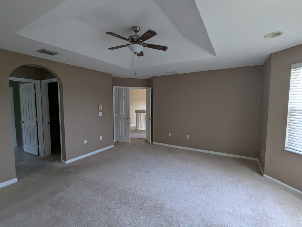 9015 Alexandra Circle - Photo 4