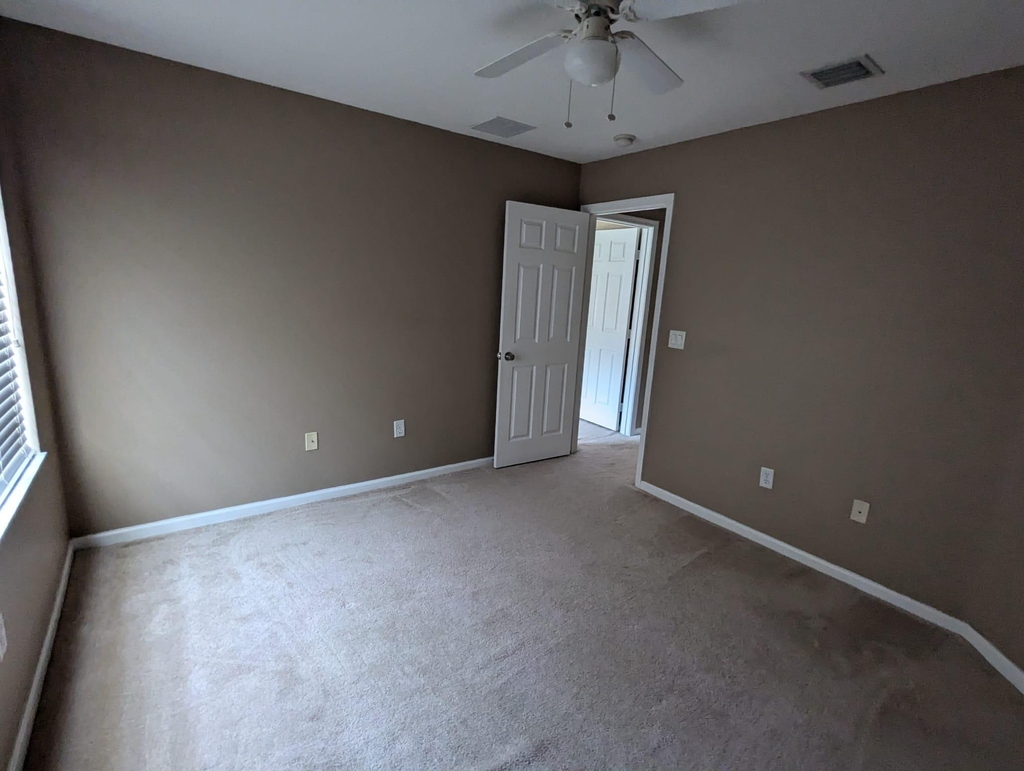 9015 Alexandra Circle - Photo 20
