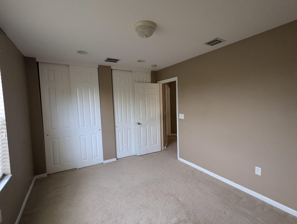 9015 Alexandra Circle - Photo 18