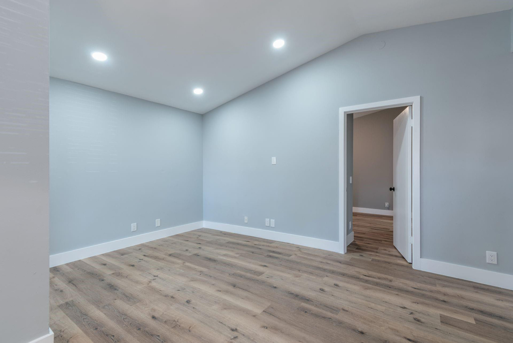 1579 Springside Drive - Photo 10