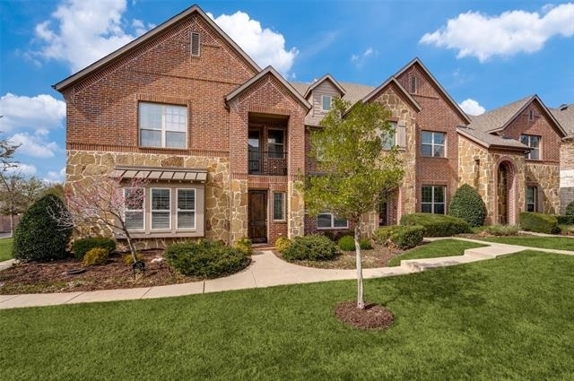 7424 Mitchell Drive - Photo 1