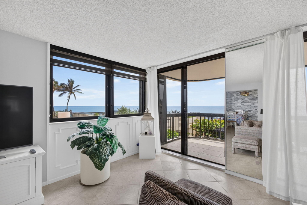 5380 N Ocean Drive - Photo 13