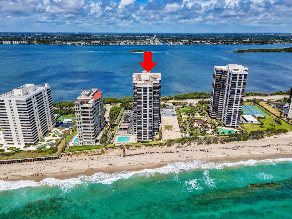 5380 N Ocean Drive - Photo 0