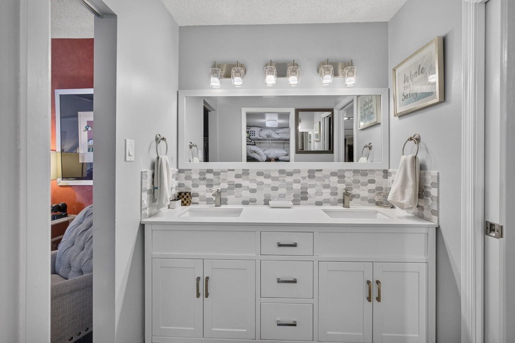 5380 N Ocean Drive - Photo 33