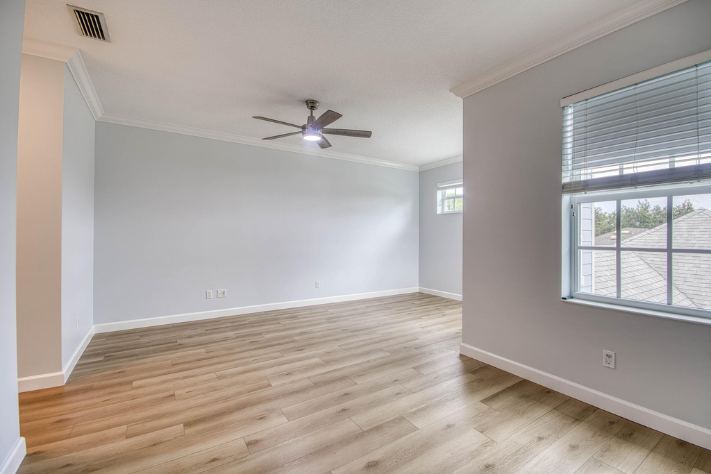 240 Poinciana Drive - Photo 14