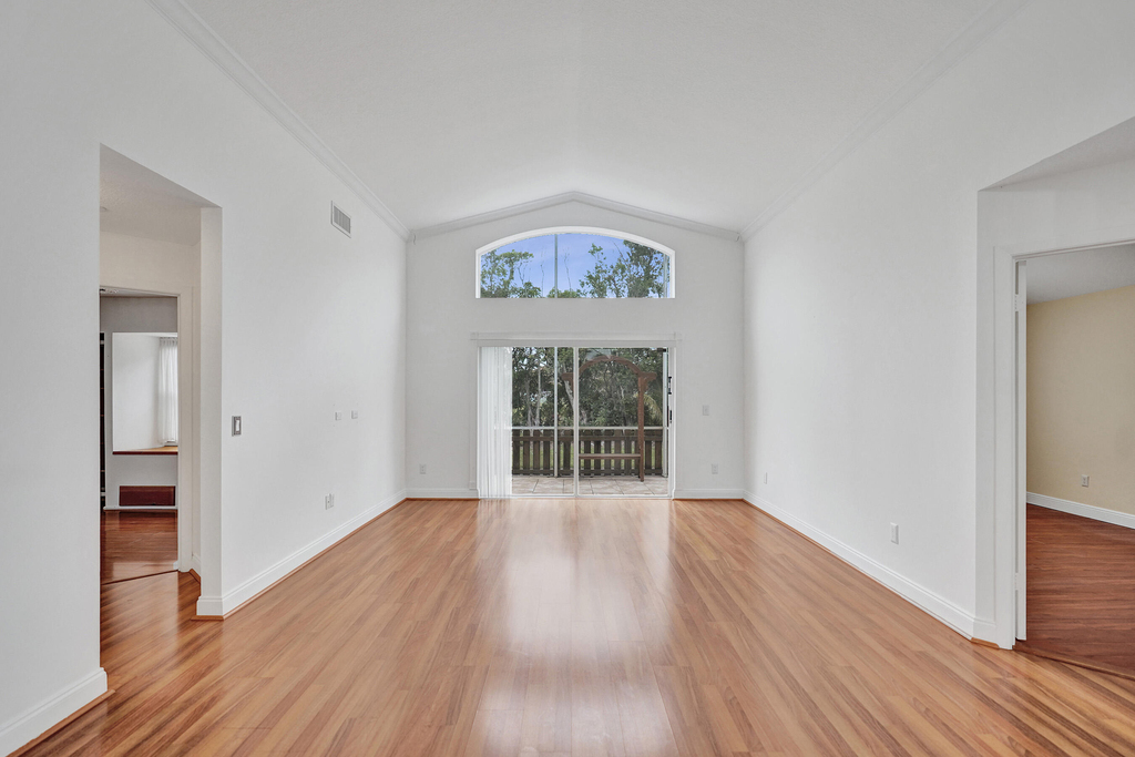 6817 Barnwell Drive - Photo 7
