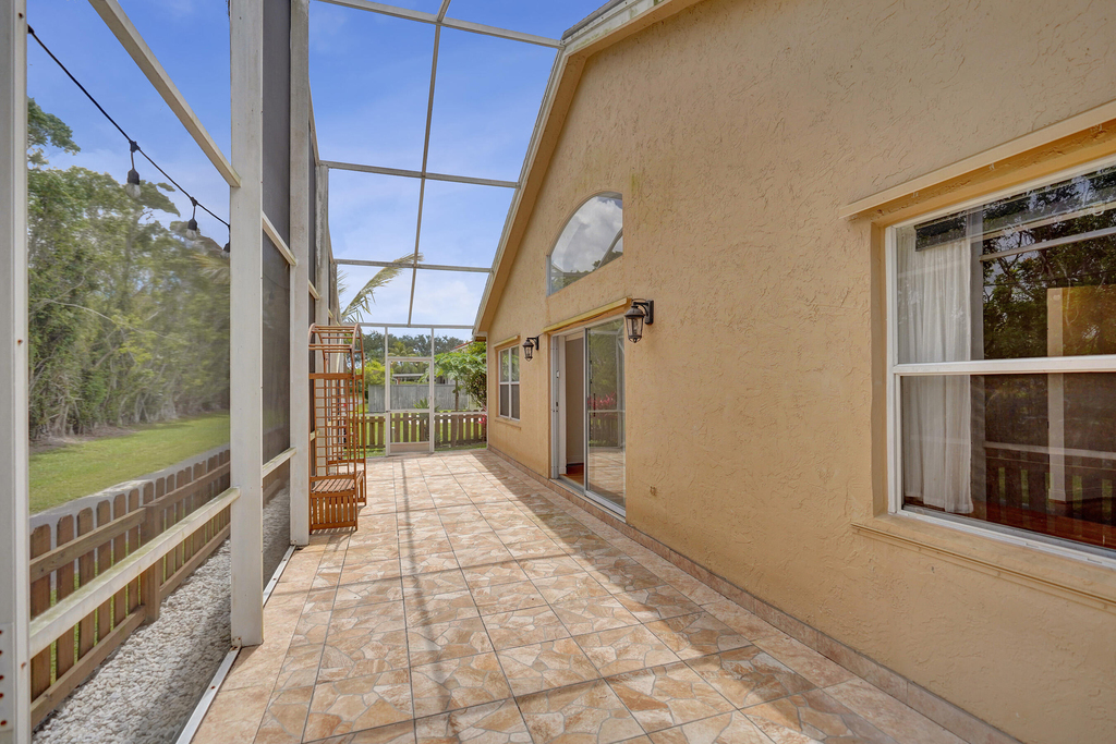 6817 Barnwell Drive - Photo 16