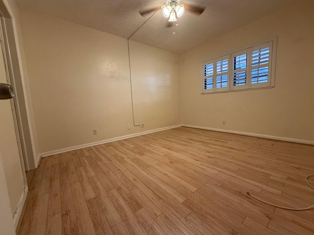 917 Ne 16th Avenue - Photo 10