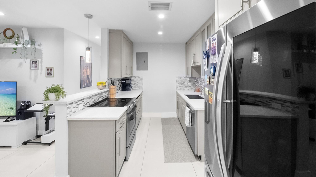 1341 Nw 5th Avenue - Photo 12