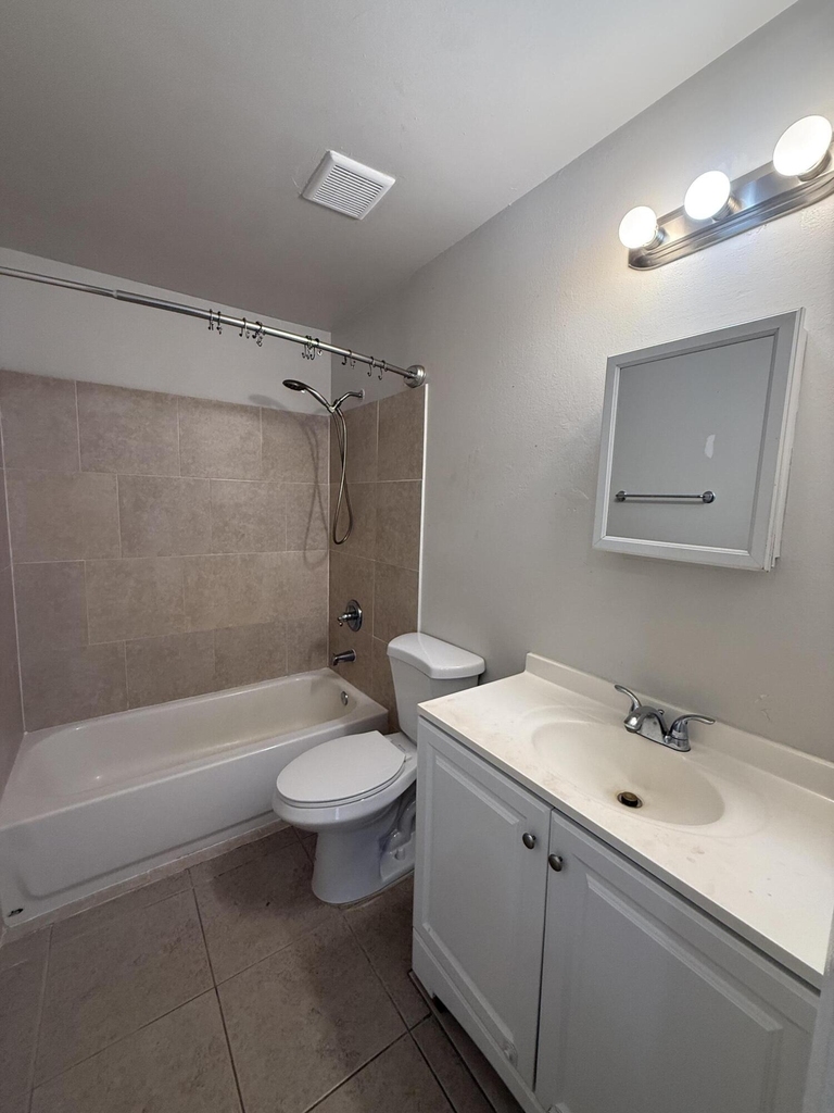 5006 Sanibel Avenue - Photo 15