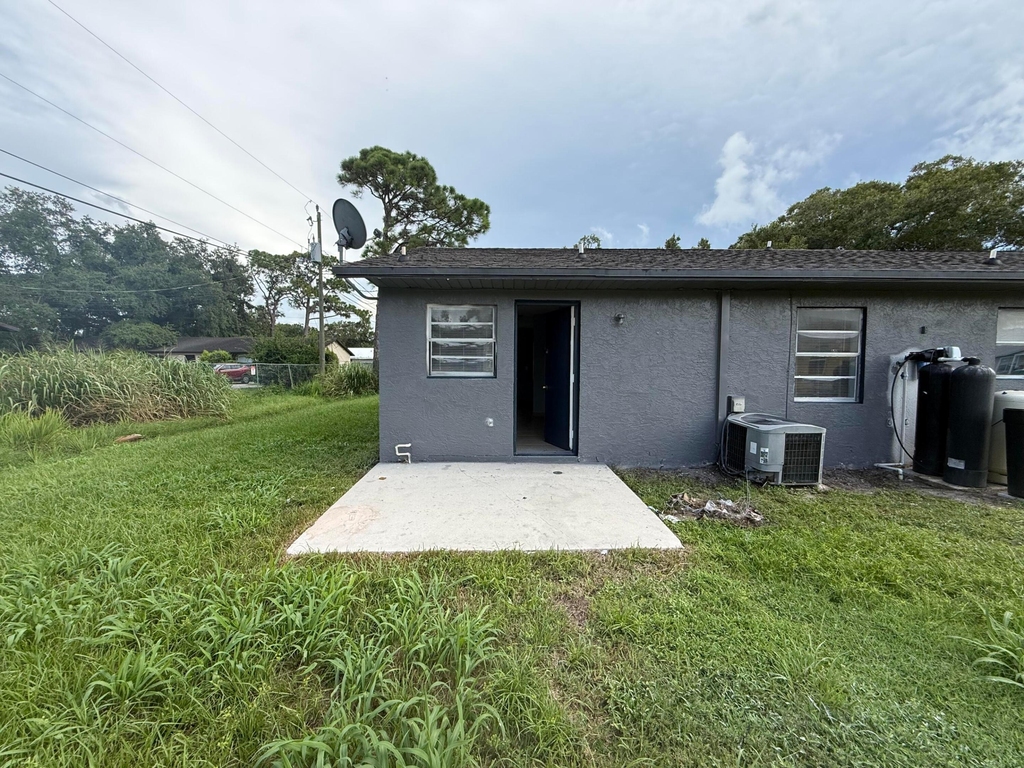 5006 Sanibel Avenue - Photo 16