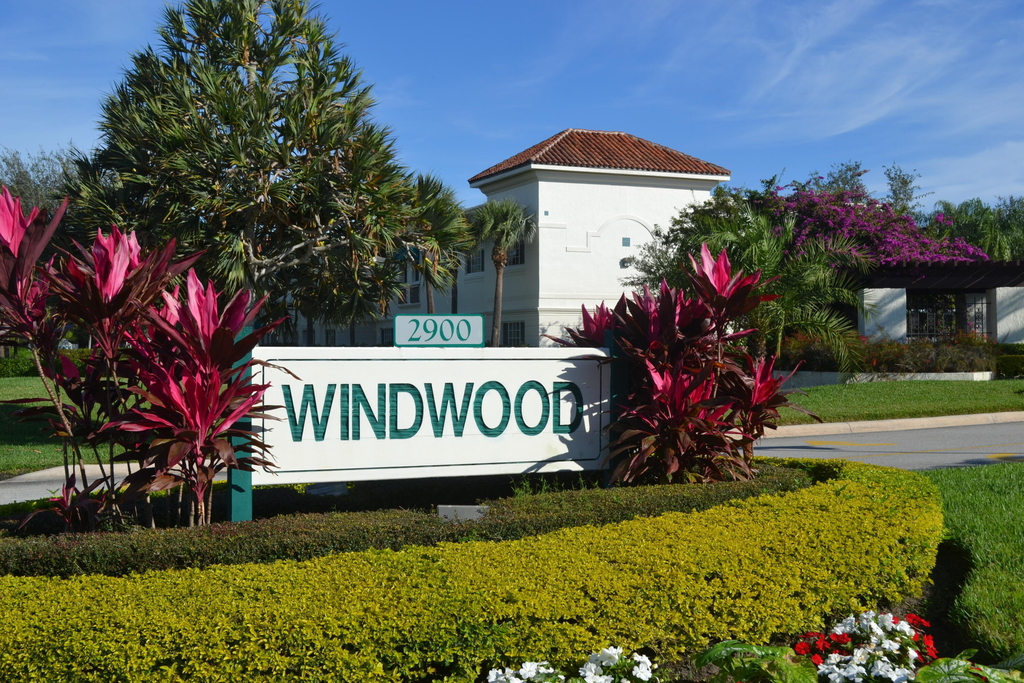 3130 Kingswood Terrace - Photo 27