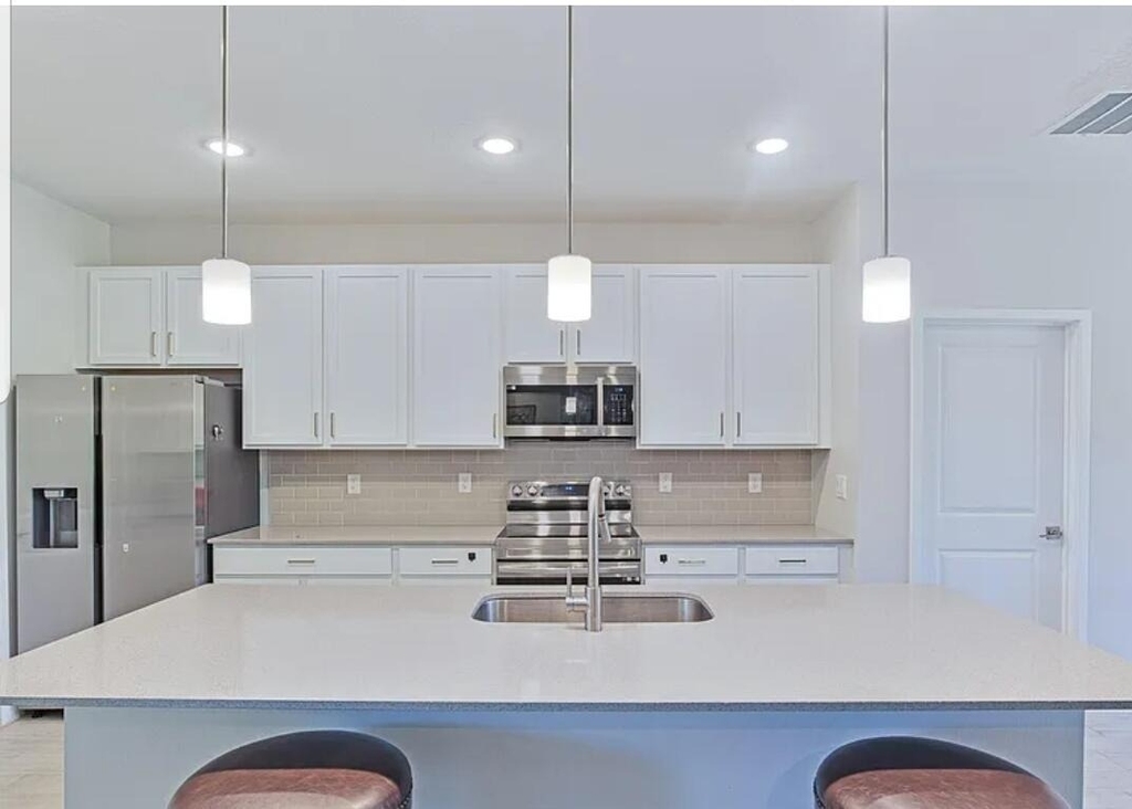 951 Sareta Street Se - Photo 4