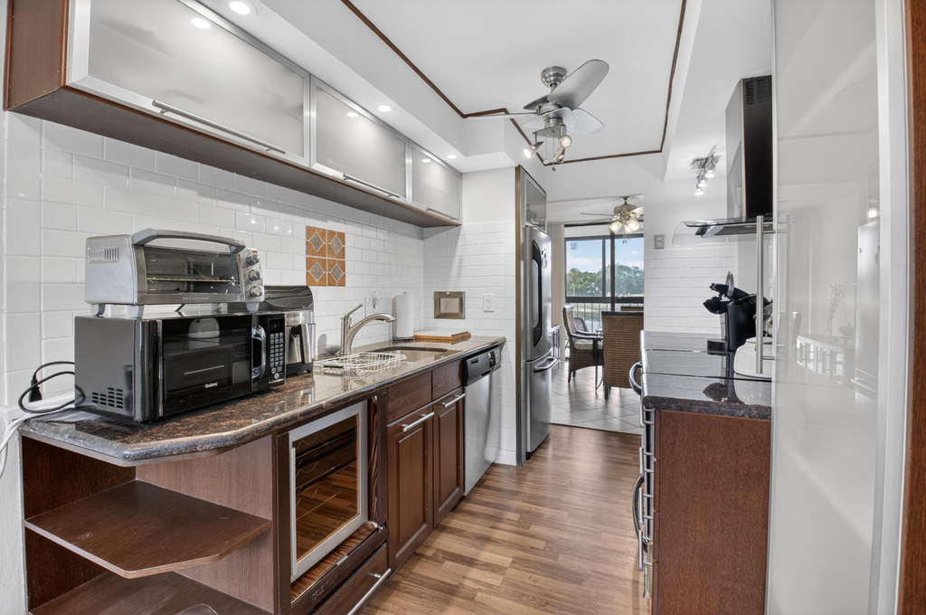 3604 Bridgewood Drive - Photo 12