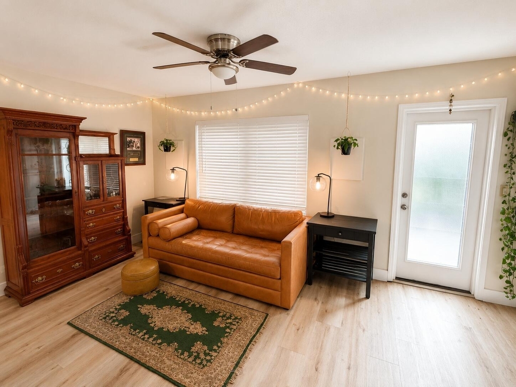 1366 Se 4th Avenue - Photo 7