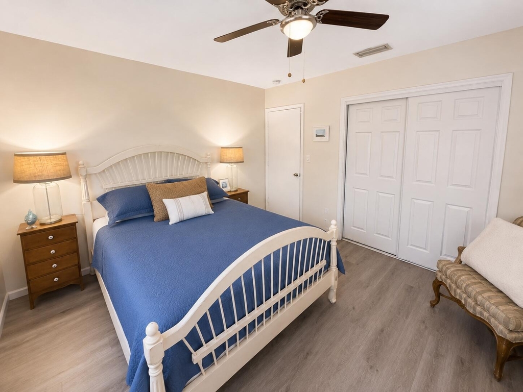 1366 Se 4th Avenue - Photo 11