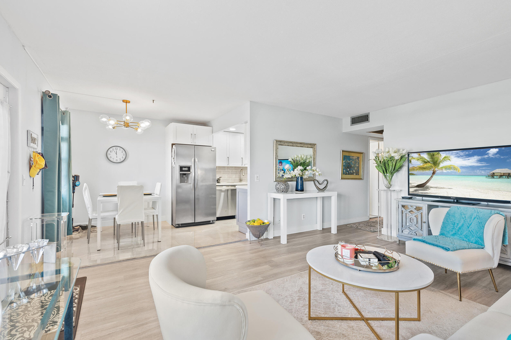 4064 Cornwall D - Photo 29