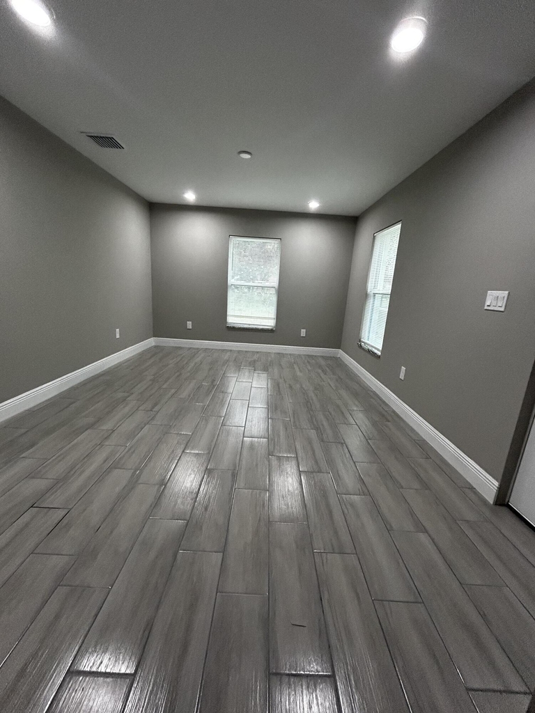 325 N 14th N Street - Photo 2