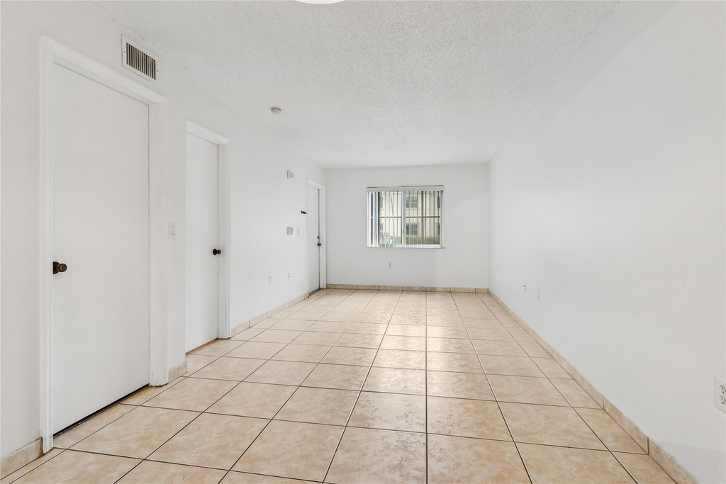 2173 Nw 78th Avenue - Photo 1