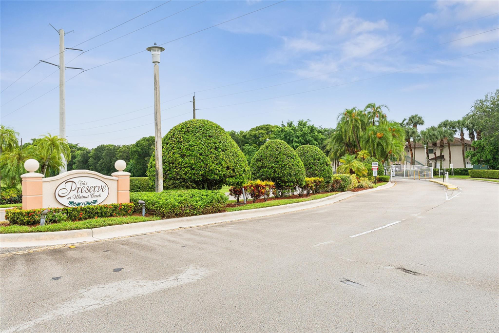 2173 Nw 78th Avenue - Photo 15