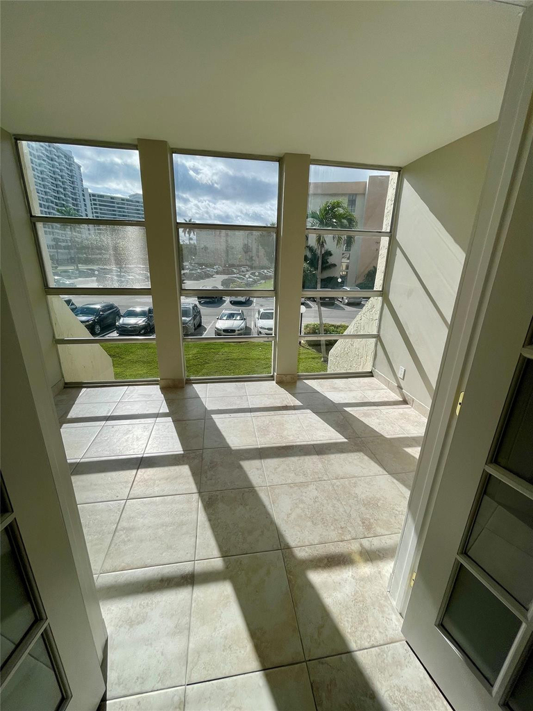 801 Three Islands Boulevard - Photo 21